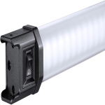 نور باتومی گودکس Godox TL120 RGB LED Tube Light
دکمه روشن و خاموش 